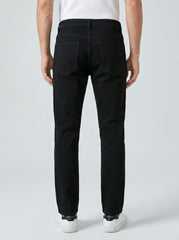 JET BLACK — Premium Straight Fit Jeans
