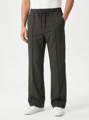 Obsidian Tapered Pleat Trouser — Jet Black